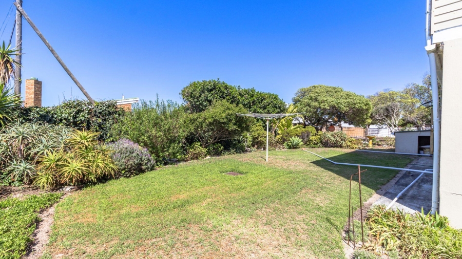 3 Bedroom Property for Sale in Franskraal Western Cape